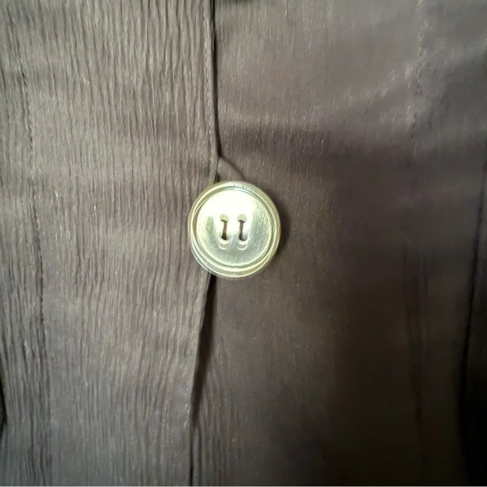 Worth Silk Black 3 Button Front Blazer EUC Flutter Cuffs  Sz 6 - Picture 7 of 7